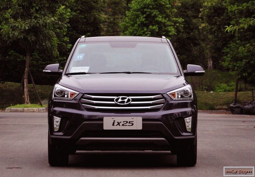 Hyundai ix25 2015 пред