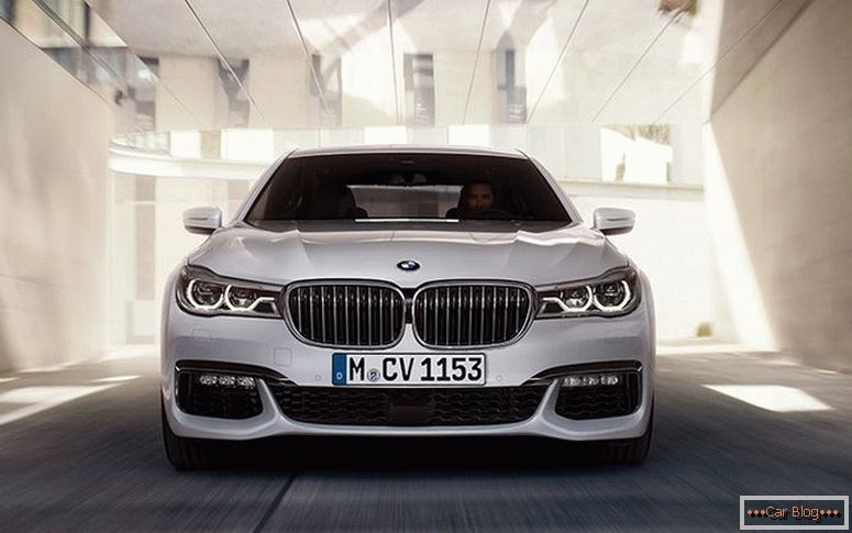 BMW 7 нови