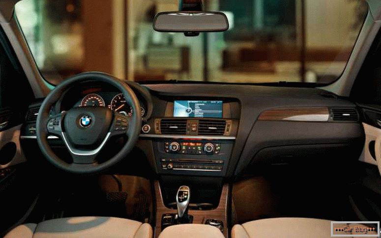 BMW X3 внатрешни рестартирање 2014
