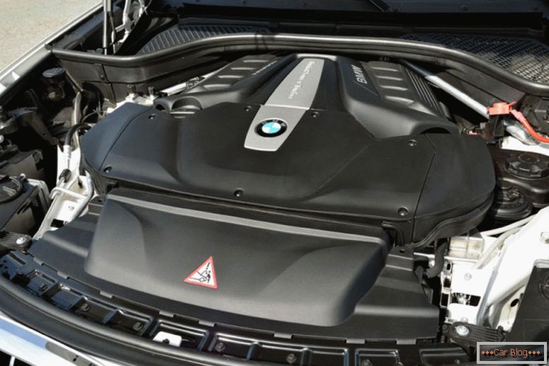 BMW X5 xdrive30d мотор