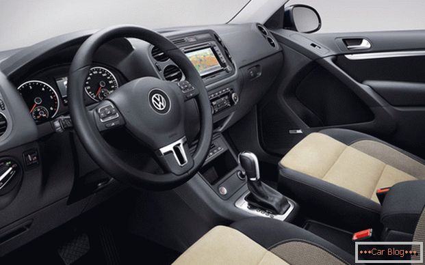Изглед, квалитет на материјали, удобност - сè во салонот Volkswagen Tiguan на највисоко ниво
