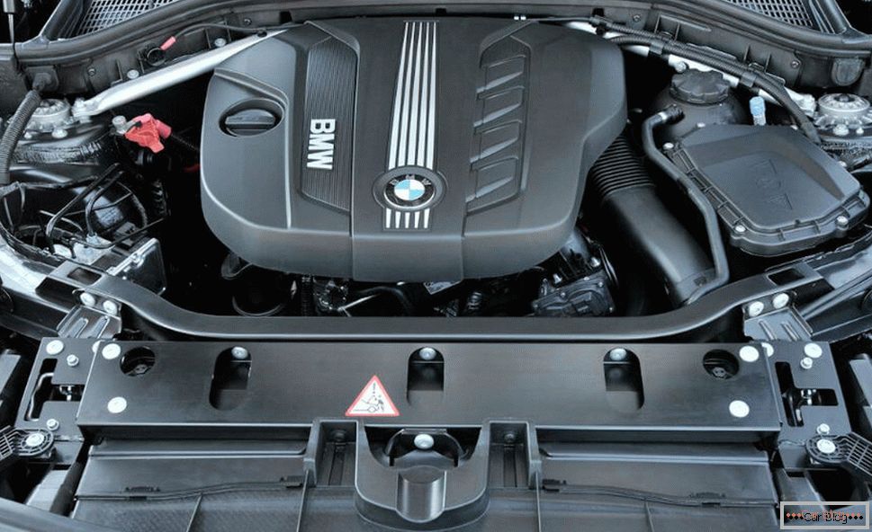 BMW X3 мотор