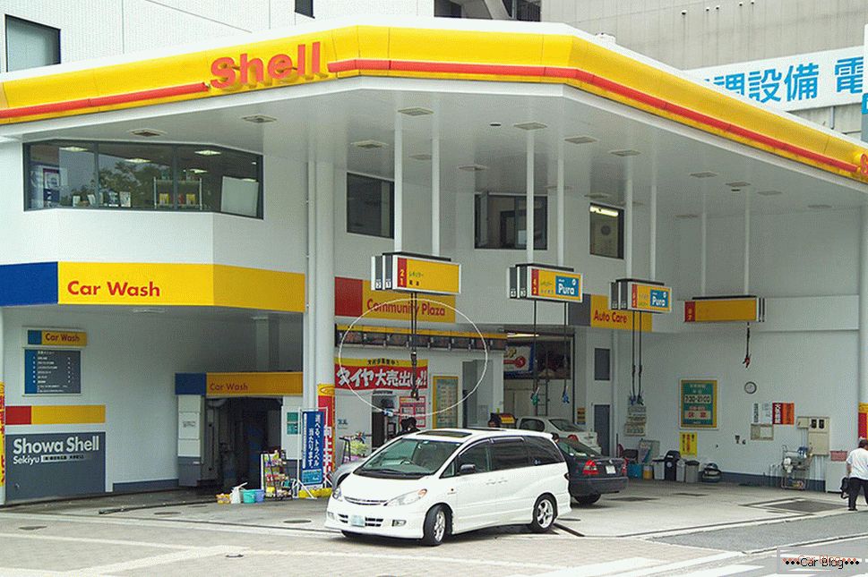 Бензински пумпи во Јапонија
