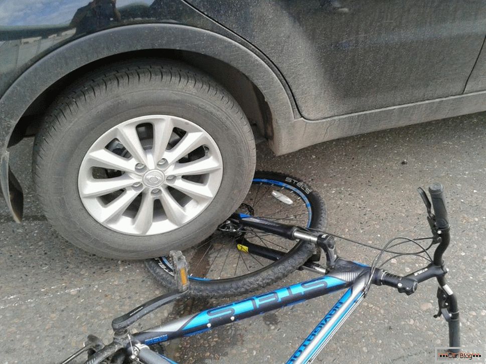 несреќи со велосипедисти