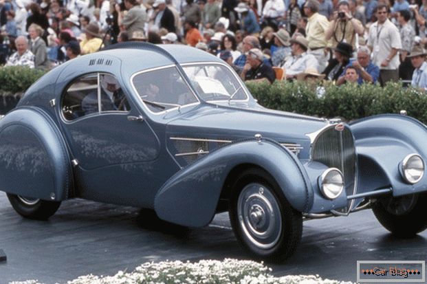 Автомобил Bugatti Type 57SC Atlantic
