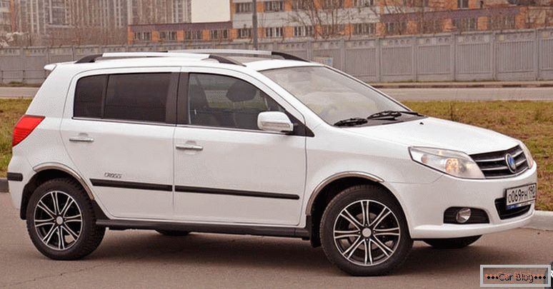 Geely MK крст