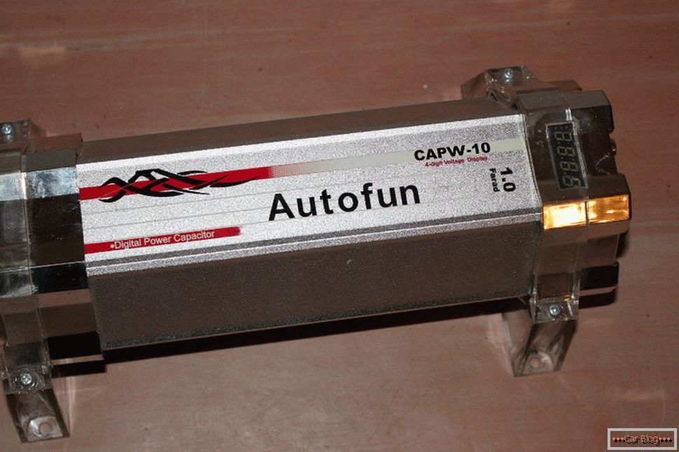 Кондензатор за сабвуфер Autofun CAP-10
