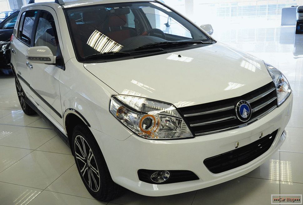 Geely MK крст