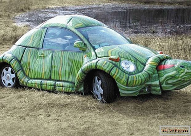 Автомобилот е во облик на желка