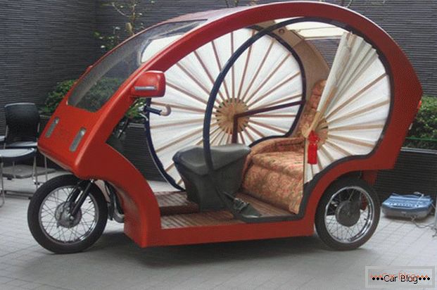 Мегуру - електричен автомобил направен од бамбус и хартија