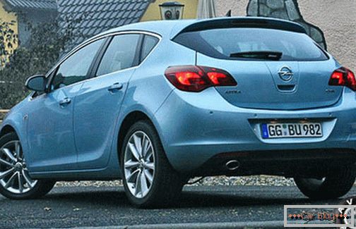 Opel Astra хечбек дозвола