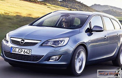 Опеловски простор на Opel Astra